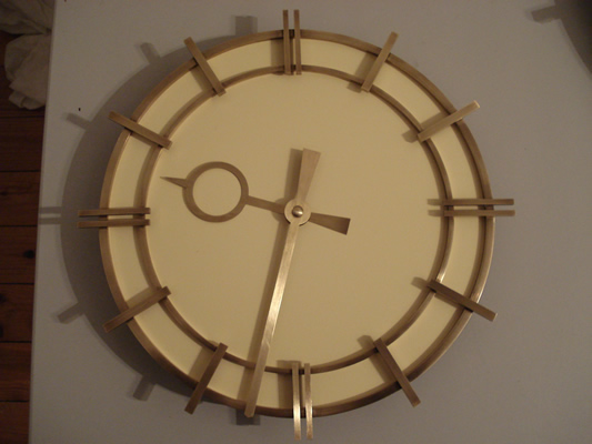 Uhr2